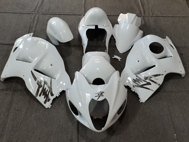 1997-2007 White Gloss OEM Style with Silver Decals Suzuki GSXR 1300 Fairings 1997-2007 White Gloss OEM Style with Silver Decals Suzuki GSXR 1300 Fairings