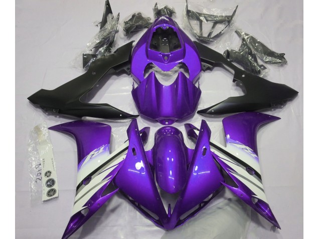 2004-2006 Bright Purple & White Yamaha R1 Fairings 2004-2006 Bright Purple & White Yamaha R1 Fairings