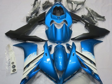 2004-2006 Light Blue & White Yamaha R1 Fairings