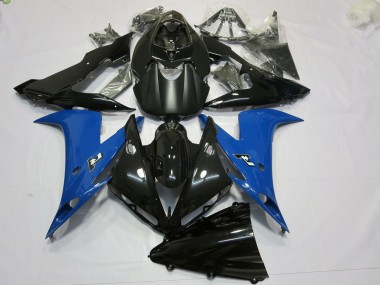 2004-2006 Matte Black Yamaha R1 Fairings