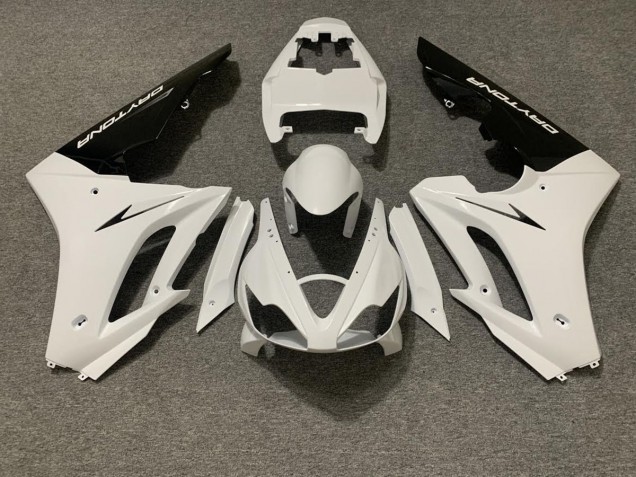 2006-2008 Gloss White and Black Triumph Daytona 675 Fairings 2006-2008 Gloss White and Black Triumph Daytona 675 Fairings