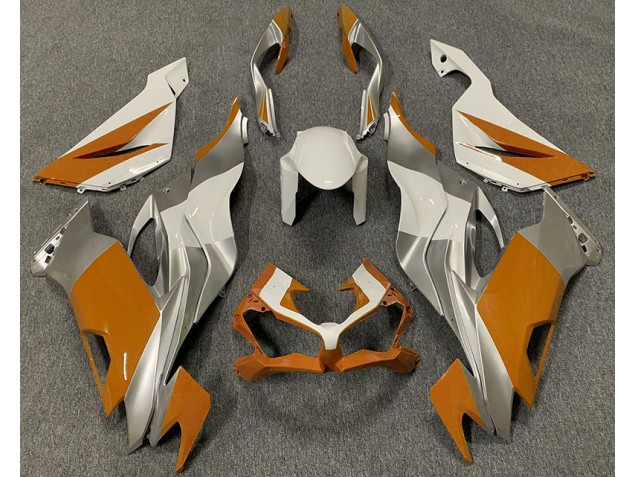 2019-2020 Orange White and Silver Kawasaki ZX6R Fairings 2019-2020 Orange White and Silver Kawasaki ZX6R Fairings